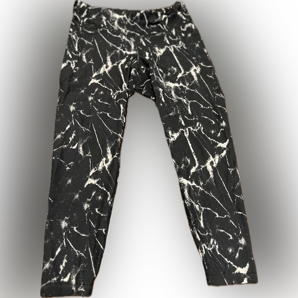 Women’s athletic leggings